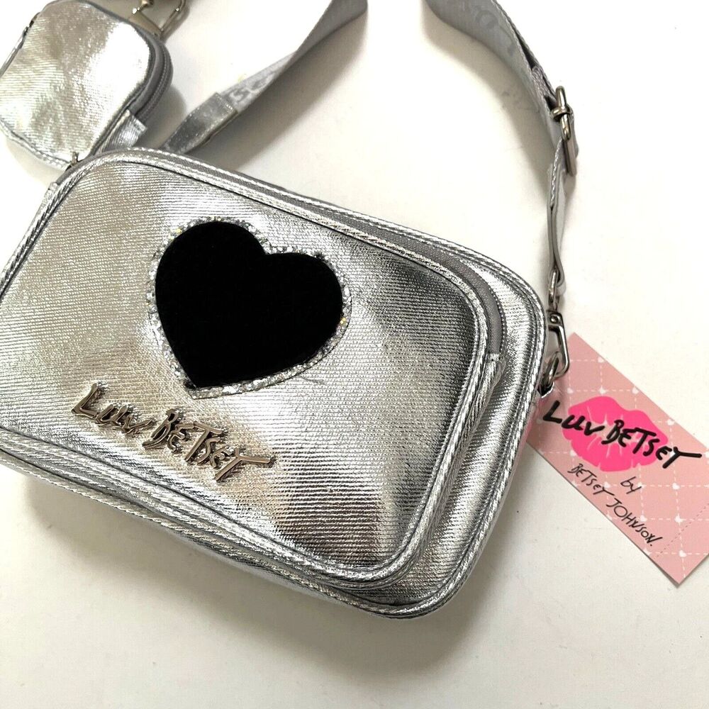 Betsey Johnson Crossbody Silver LBLIA Camera Bag Black Felt Heart+Coin Pouch NWT